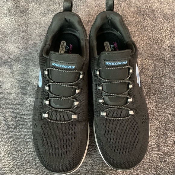 Skechers Sneaker Women’s Sz 7 Summits Black White Slip on - Picture 3 of 9